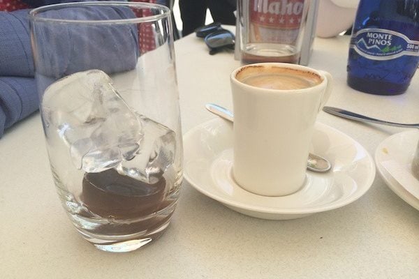 Cafe con hielo coffee