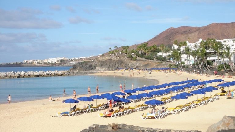 Save money on jet 2 holidays