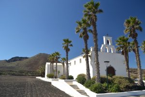 Monte Corona Ye Church